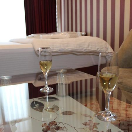 Quars Suite อิสตันบูล ภายนอก รูปภาพ